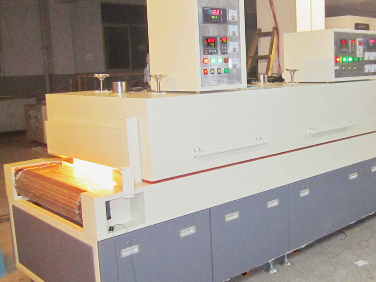 Standard IR Heating Tunnel Oven For Electronics