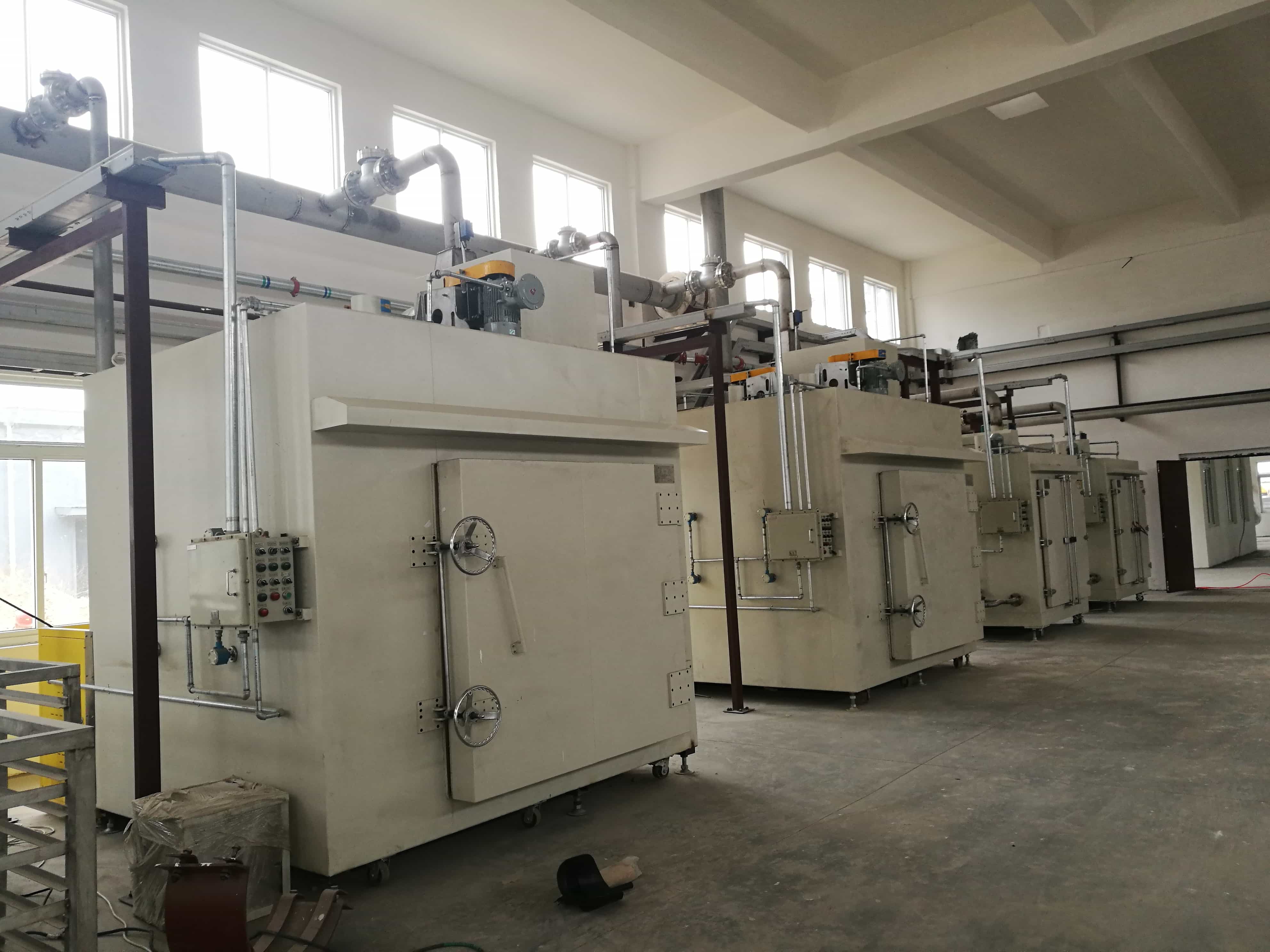NMT-TZ-75 Catalyst drying and calcination in high temperature oven