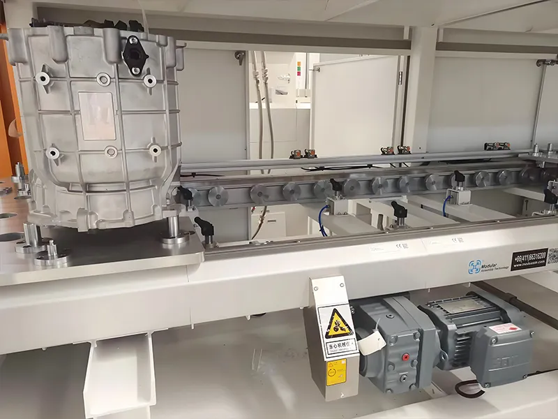 Heating and cooling furnace